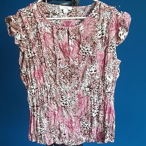 Dressbarn capped sleeved blouse in animal print EUC